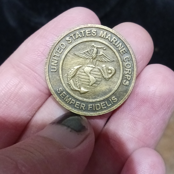Vtg U.S. Marine Corps Semper Fidelis Toys for Tots Foundation Coin Token - Picture 2 of 2